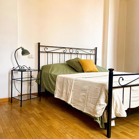 Verdincanto Relax E Comfort A Due Passi Dal Centro דירה לוקה